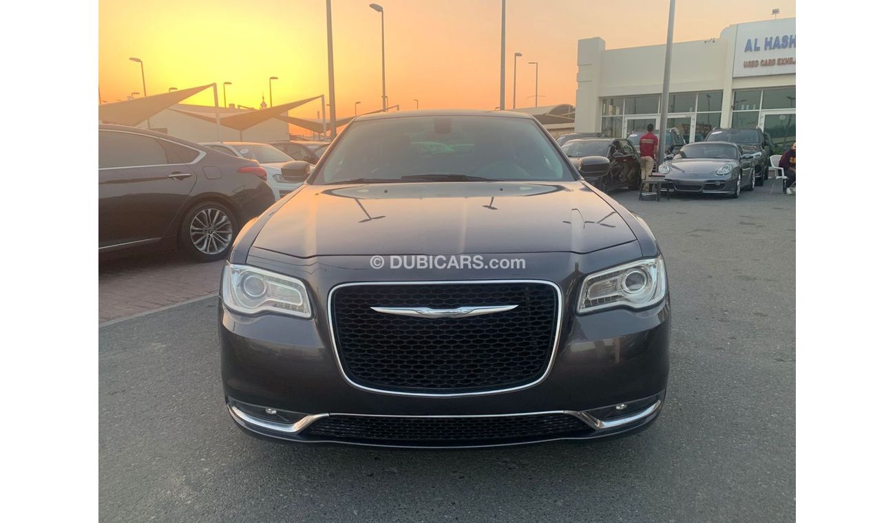 Chrysler 300C Std Chrysler C300_2016_Excellent_Condition _Full option