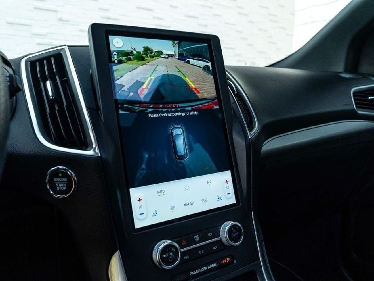 Ford Edge ST 2.7T V6 AED 2,359 PM • EDGE ST • ONLY 12,500 KM • 2.7L TURBO V6 • FORD WARRANTY + SERVICE CONTRACT T