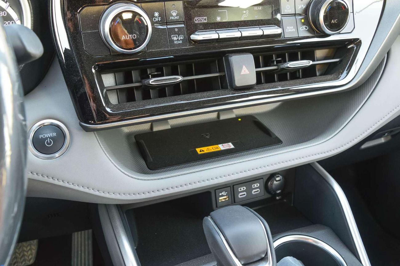 Toyota Highlander TOYOTA HIGHLANDER GLE HYBRID 2.5L FWD AT SUV 2025