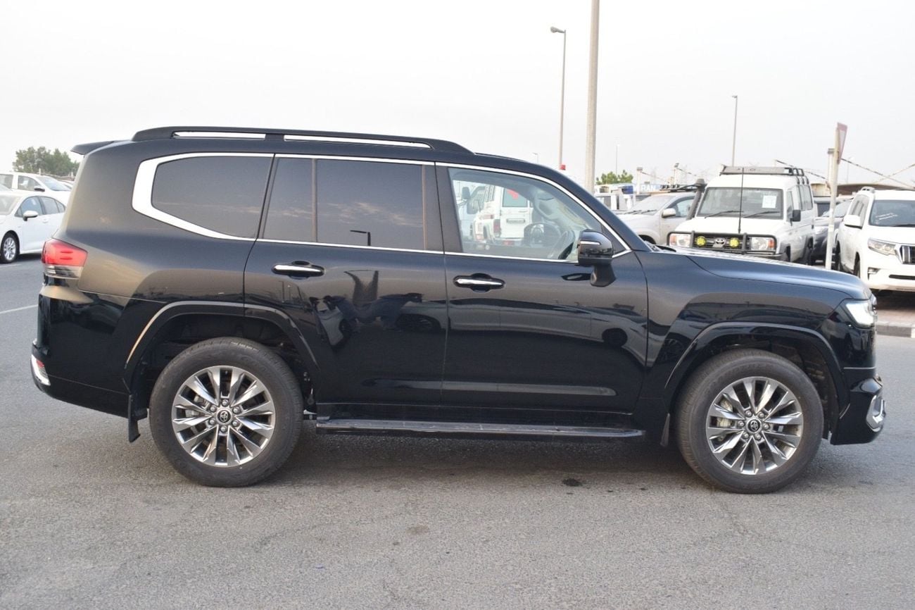 Toyota Land Cruiser Land cruiser zx black 2022 Full option