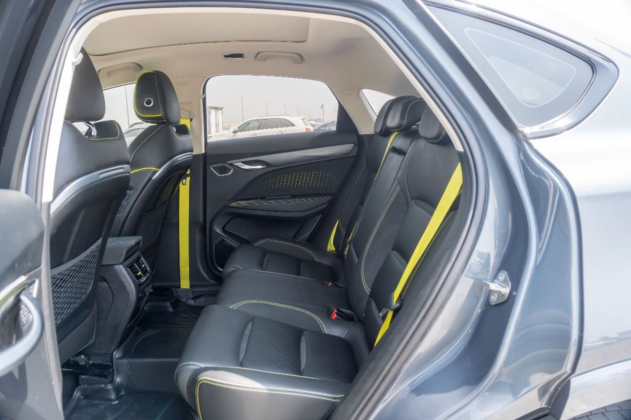 Geely Tugella GF+ 2.0T 4WD