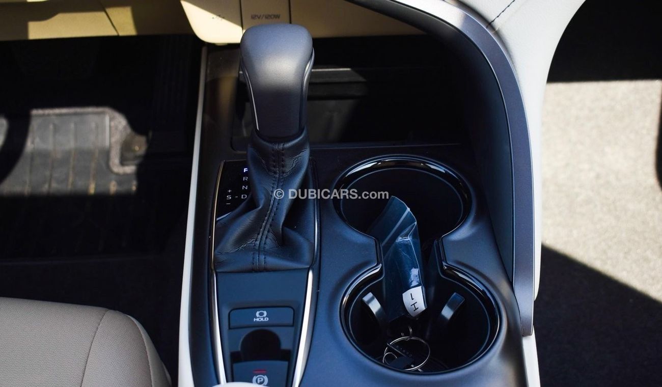 Toyota Camry 2.5L GLE-G - 2023 | For Export Only