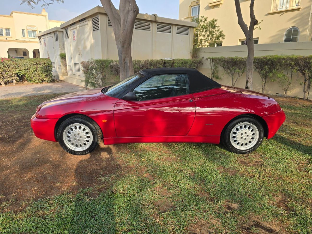 Alfa Romeo Spider ALFA ROMEO SPIDER 16V TWIN SPARK CONVORTEBLE