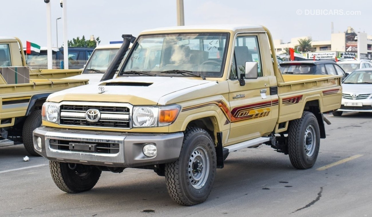 تويوتا لاند كروزر بيك آب 4.5L Diesel V8 Single Cabin