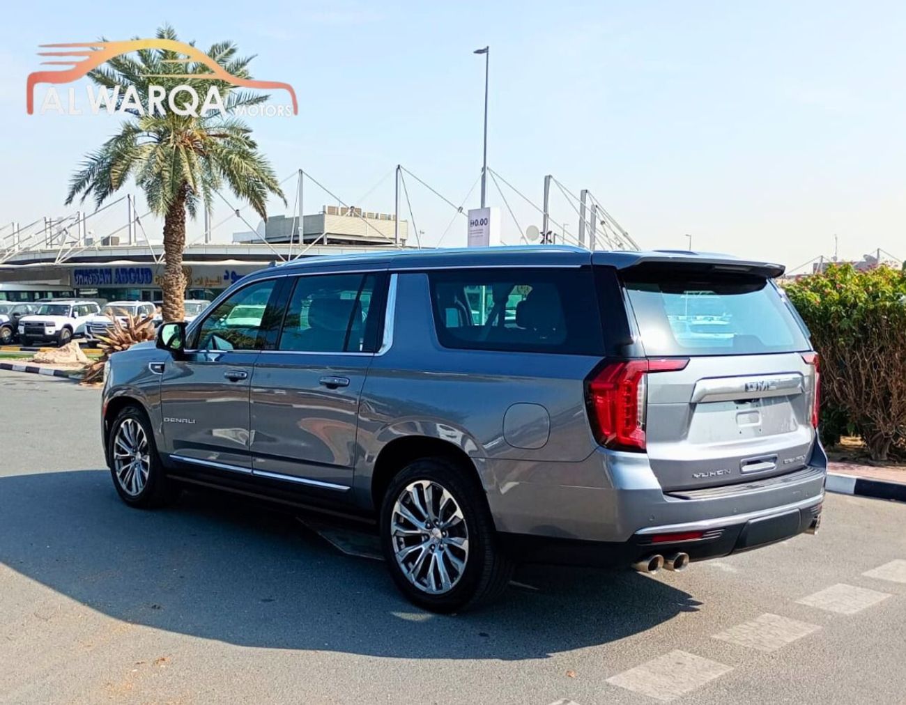 جي أم سي يوكون XL Denali 6.2L (7 Seater)