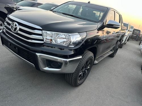 تويوتا هيلوكس GLX 2.7L Double Cab Utility A/T