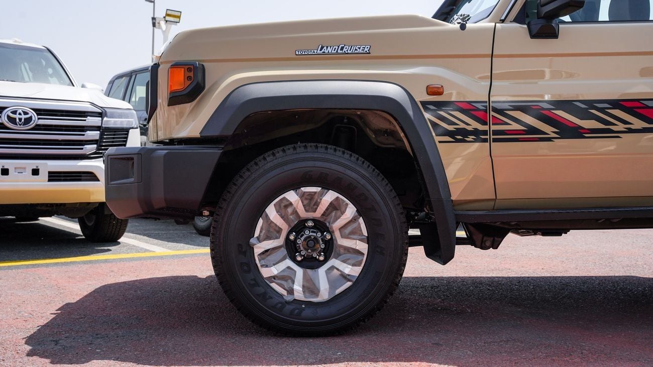 تويوتا لاند كروزر 70 TOYOTA LC76 2.8 DIESEL MT 2026