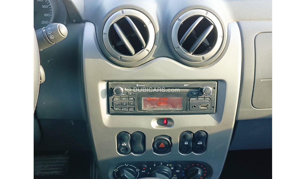 Renault Duster 2.0L Petrol, A/T, Alloy Rims, Rear Parking Sensor (LOT # 504636)