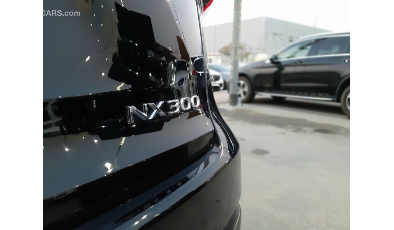 Lexus NX300 لكزس NX 300  sports 2018 الإمارات الشارقة سوق الحراج