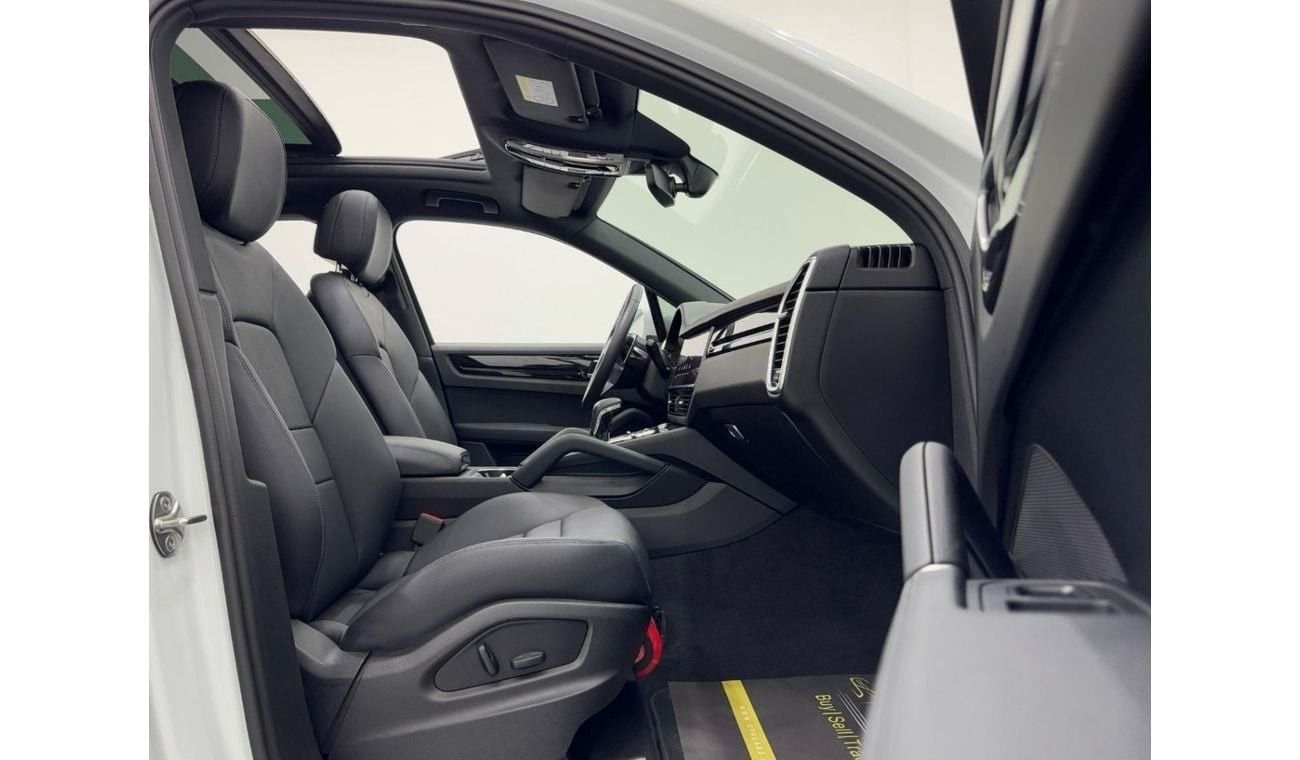 Porsche Cayenne 2023 Porsche Cayenne SUV, Full Porsche (Al Nabooda) Service History, Warranty, GCC