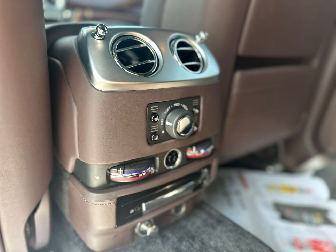 رولز رويس جوست Rolls Royce Ghost 2019 Korean Specs