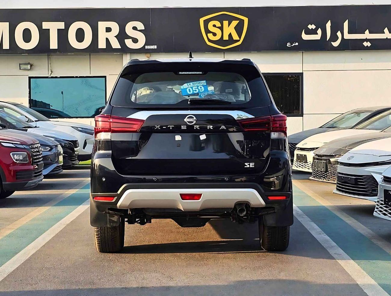 نيسان إكستيرا SE 7 SEATS / 2.5L PETROL V4 / LEATHER SEATS / PUSH START / 4WD (CODE # 69096)