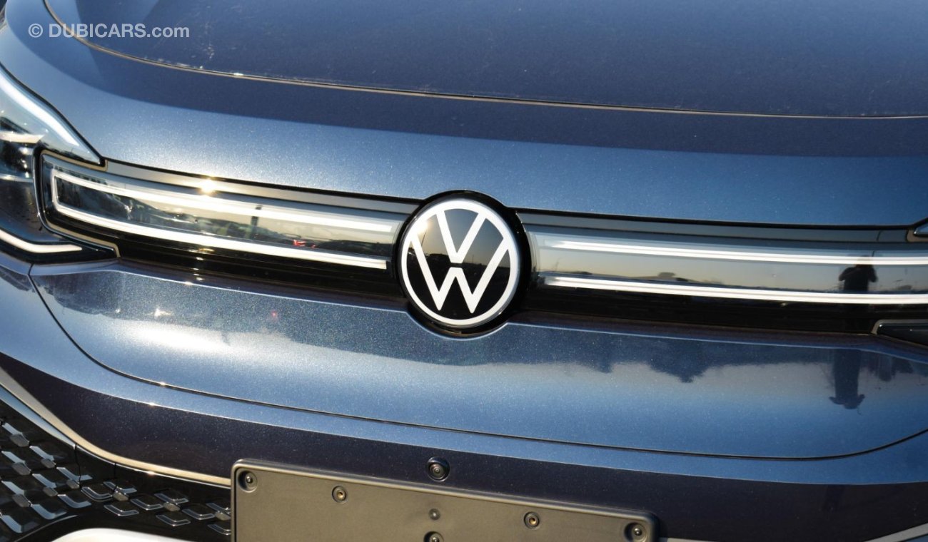 Volkswagen ID.6 2022 MODEL 1D.6 CROZZ ELECTRIC CAR