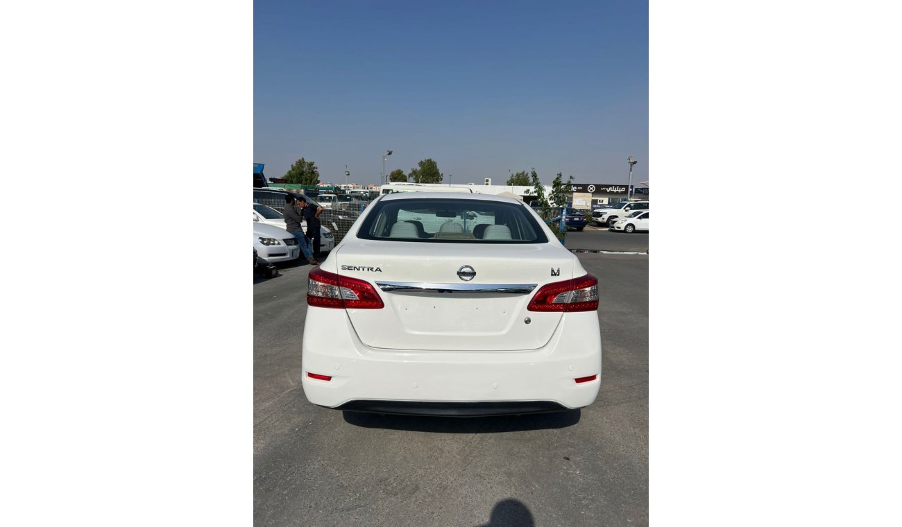 Nissan Sentra SV NISSAN SENTRA 2018 WHITE GCC