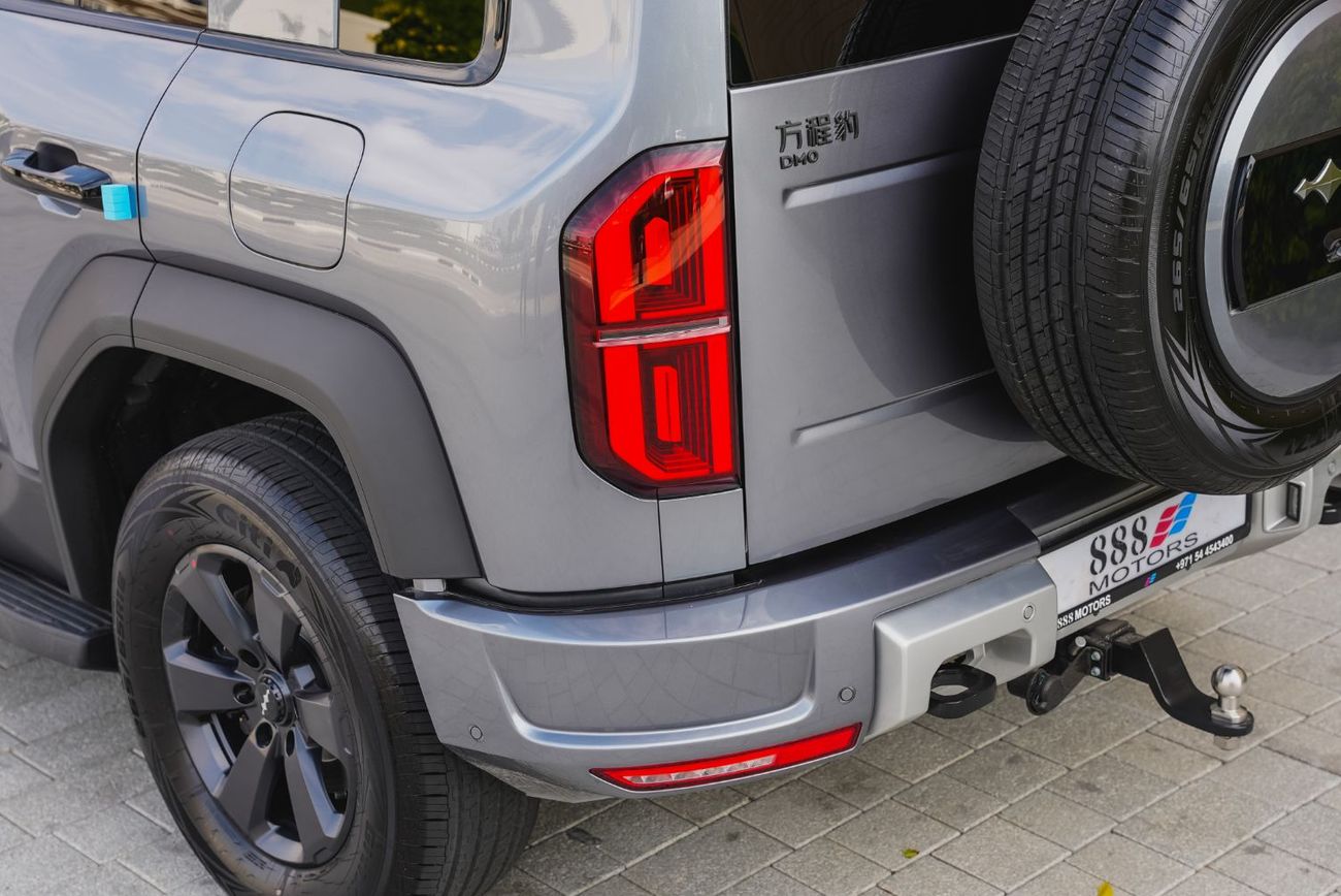 بي واي دي ليوبارد 5 2025 Leopard 5 211Km Yunniang with HOOK - Hydraulic Suspension  Ultra Edition