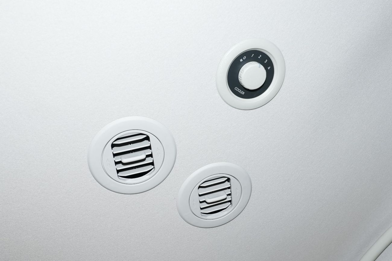 نيسان إكستيرا SE 2.5L RWD