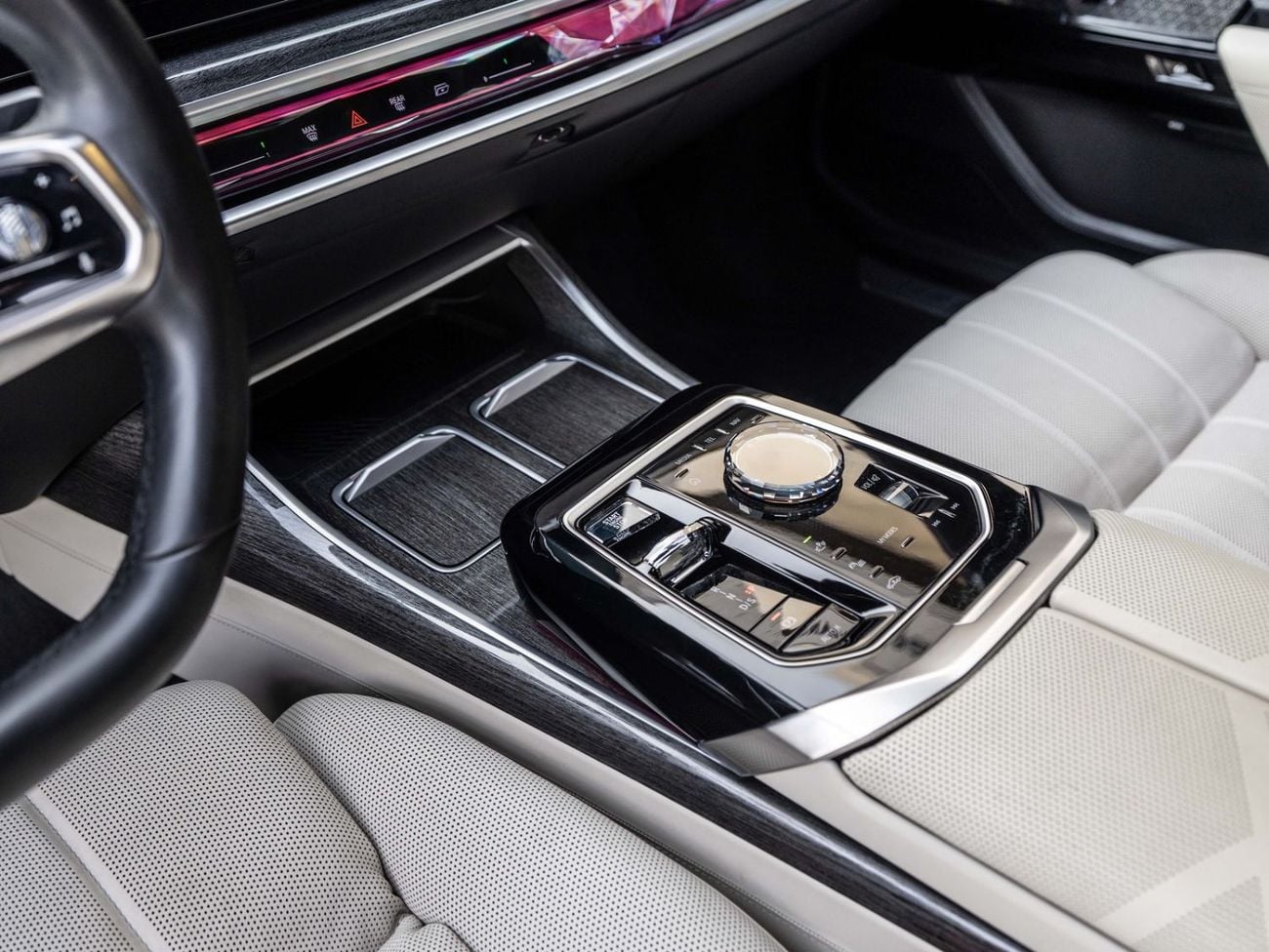 BMW 760i xDRIVE M SPORT
