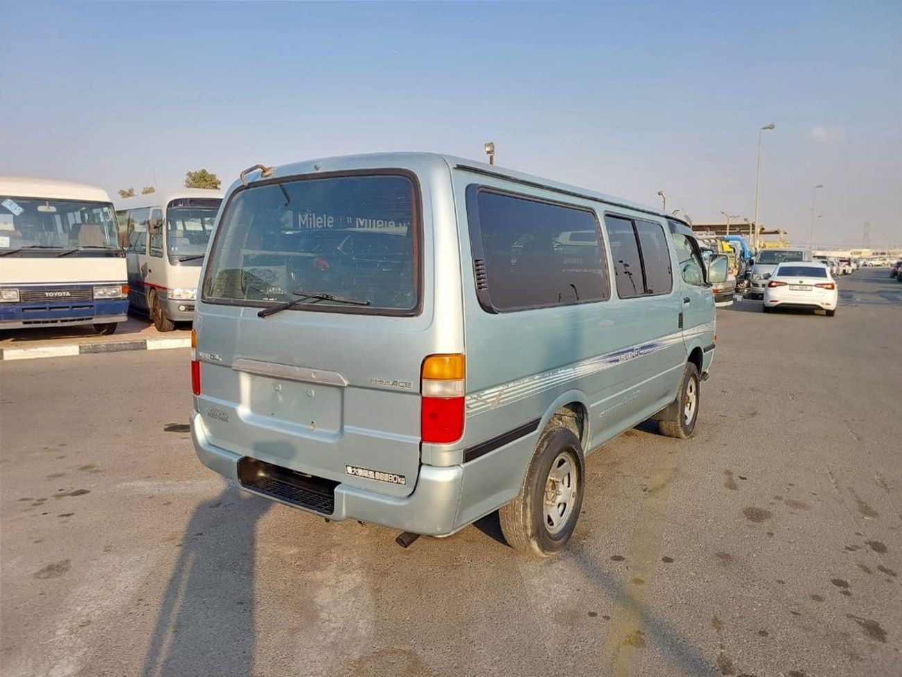 تويوتا هاياس TOYOTA HIACE VAN RHD 1999 MODEL 3.0 L DIESEL MANUAL(PM13178)