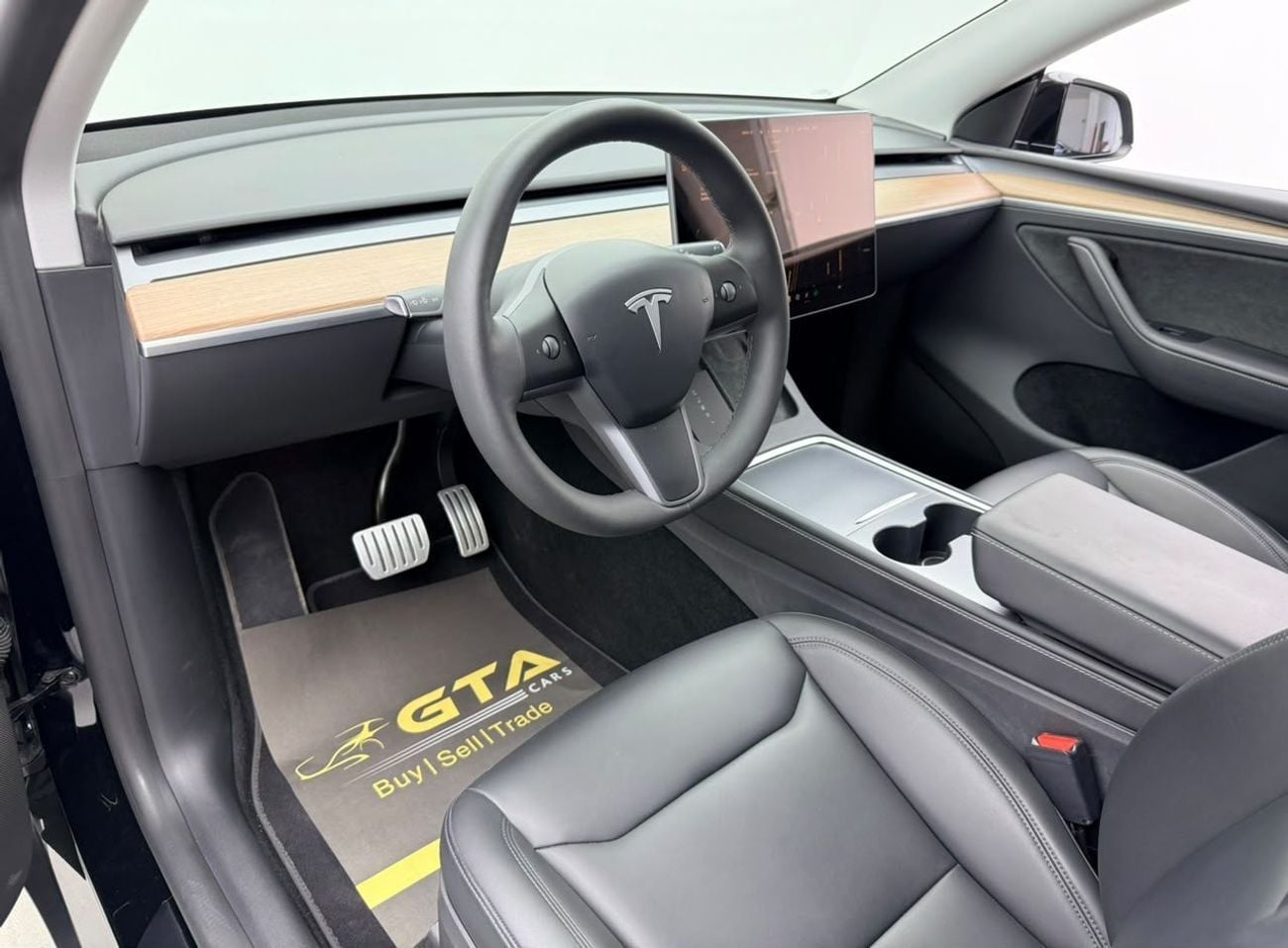 Tesla Model Y PERFORMANCE 2023 Tesla Model Y Performance, Warranty, Excellent Condition,  GCC Specs.