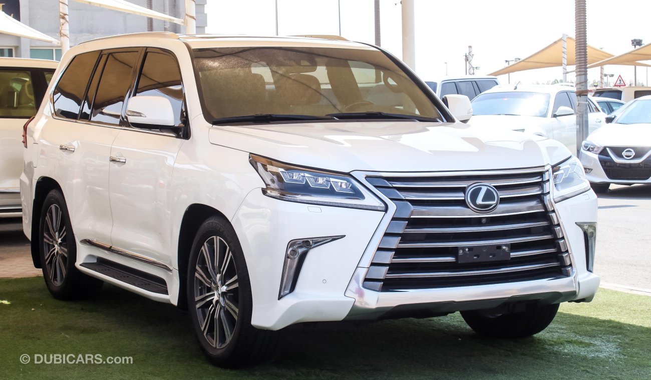 Lexus LX570