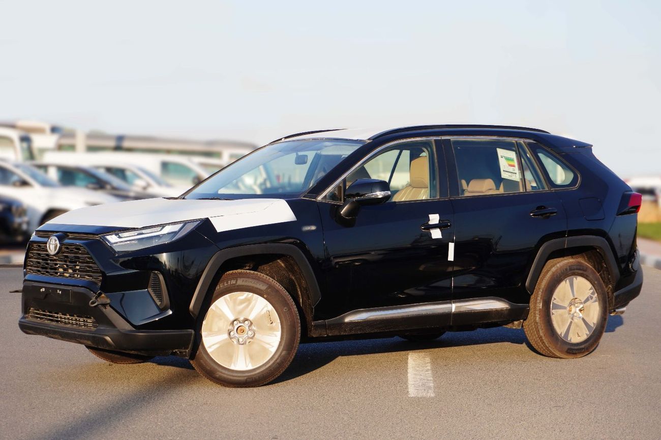 تويوتا راف ٤ 2.5L HEV (REAR CAMERA AND PARKING SENSORS)