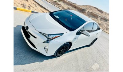 Toyota Prius FULL OPTION