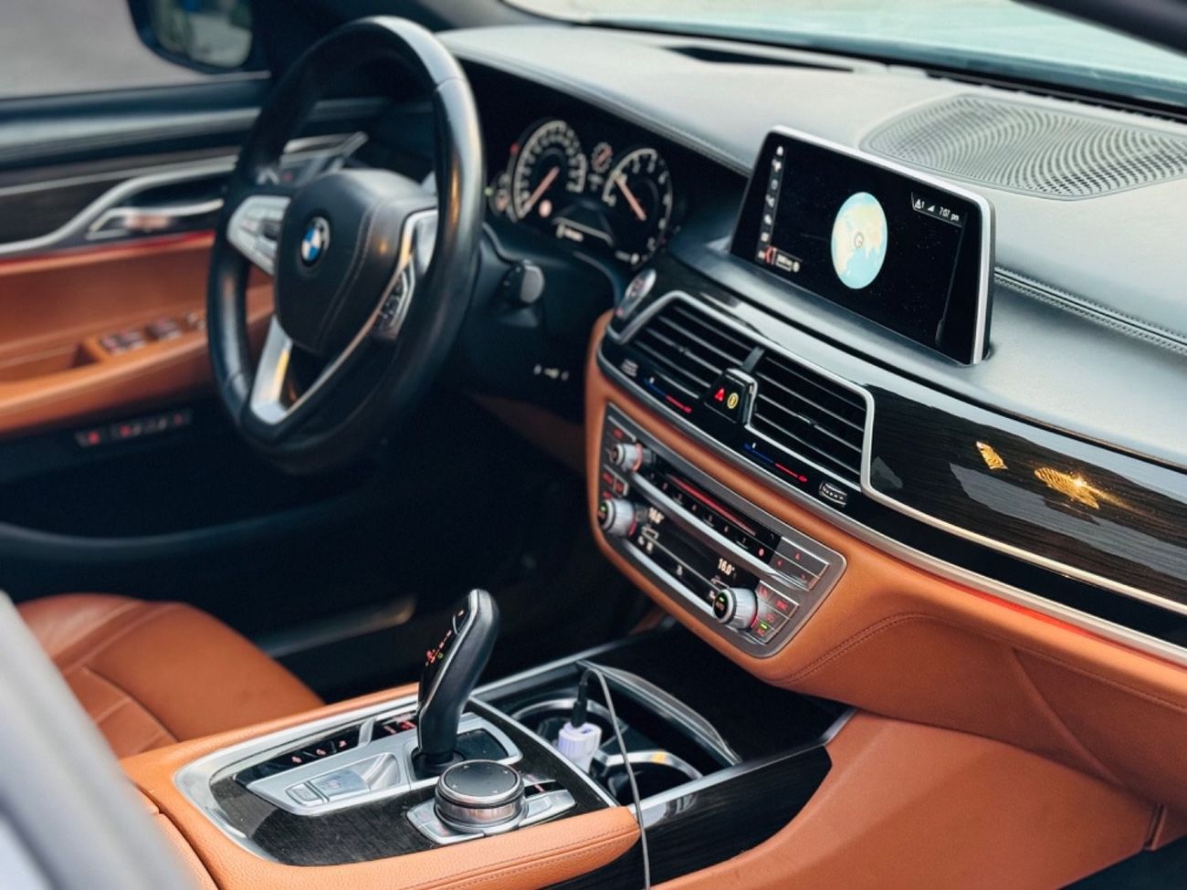 BMW 730Li Luxury BMW 730LI