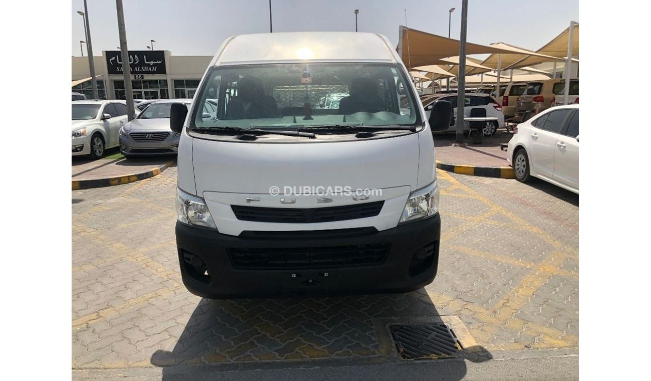 Mitsubishi Canter Van