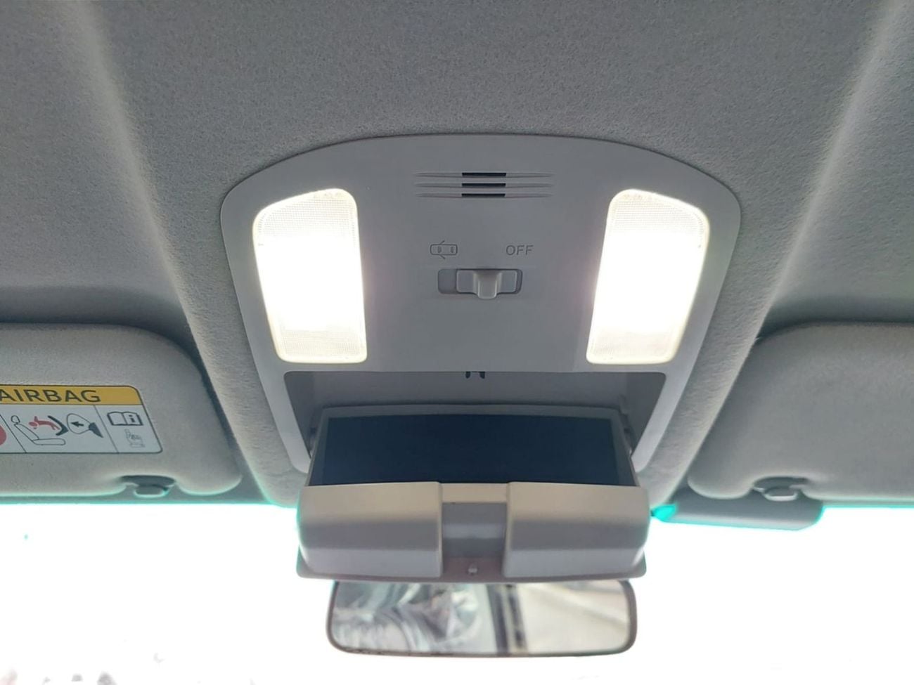 تويوتا هيلوكس TOYOTA HILUX PICKUP RHD 2016 MODEL 2.8 L DIESEL AUTOMATIC(PM79021)