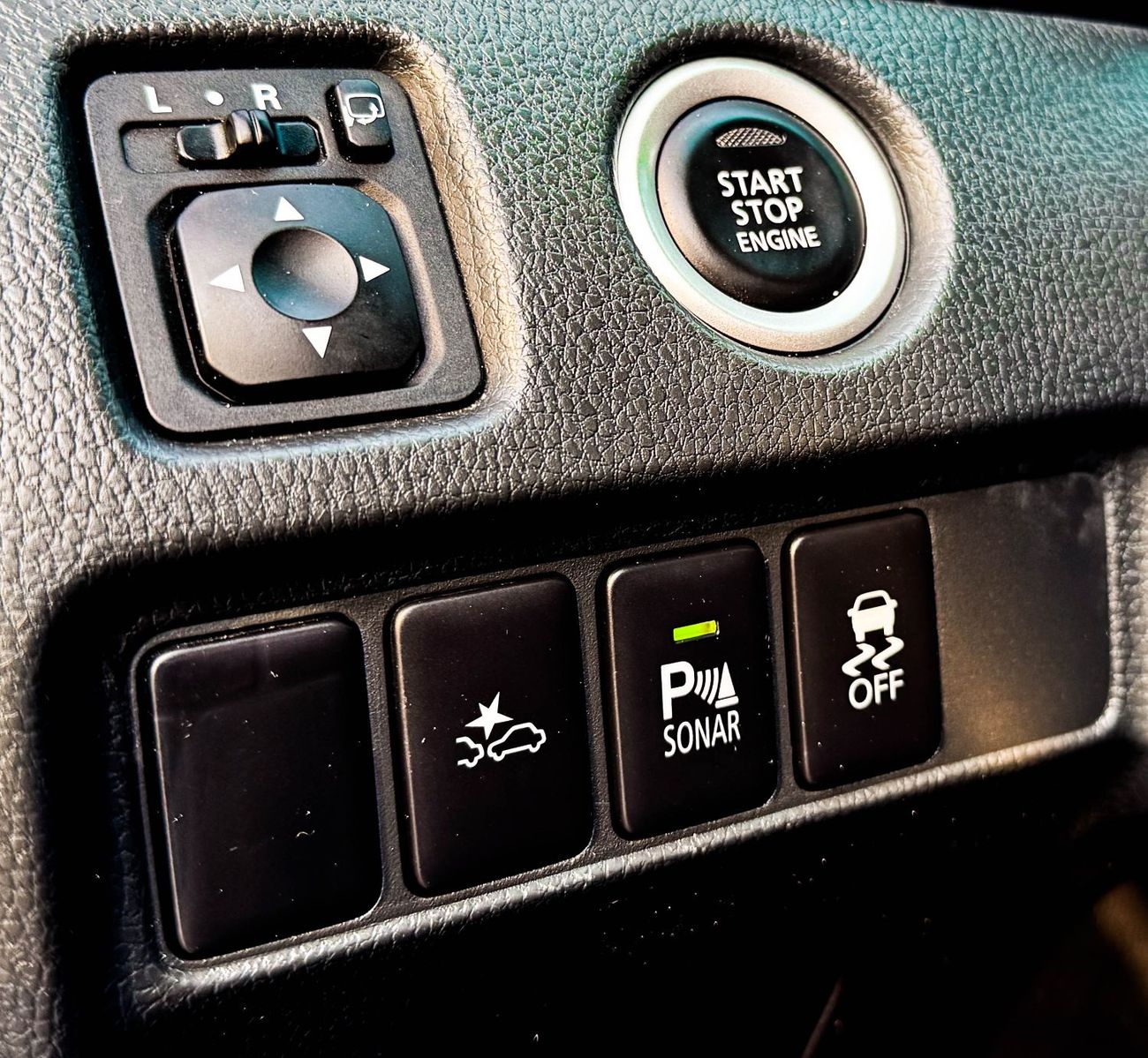 Mitsubishi Montero Sport GLS Premium 3.0L (7 Seater) Mitsubishi Montero Sport 3.0L V6 2022, GCC Original Paint, In Excellent