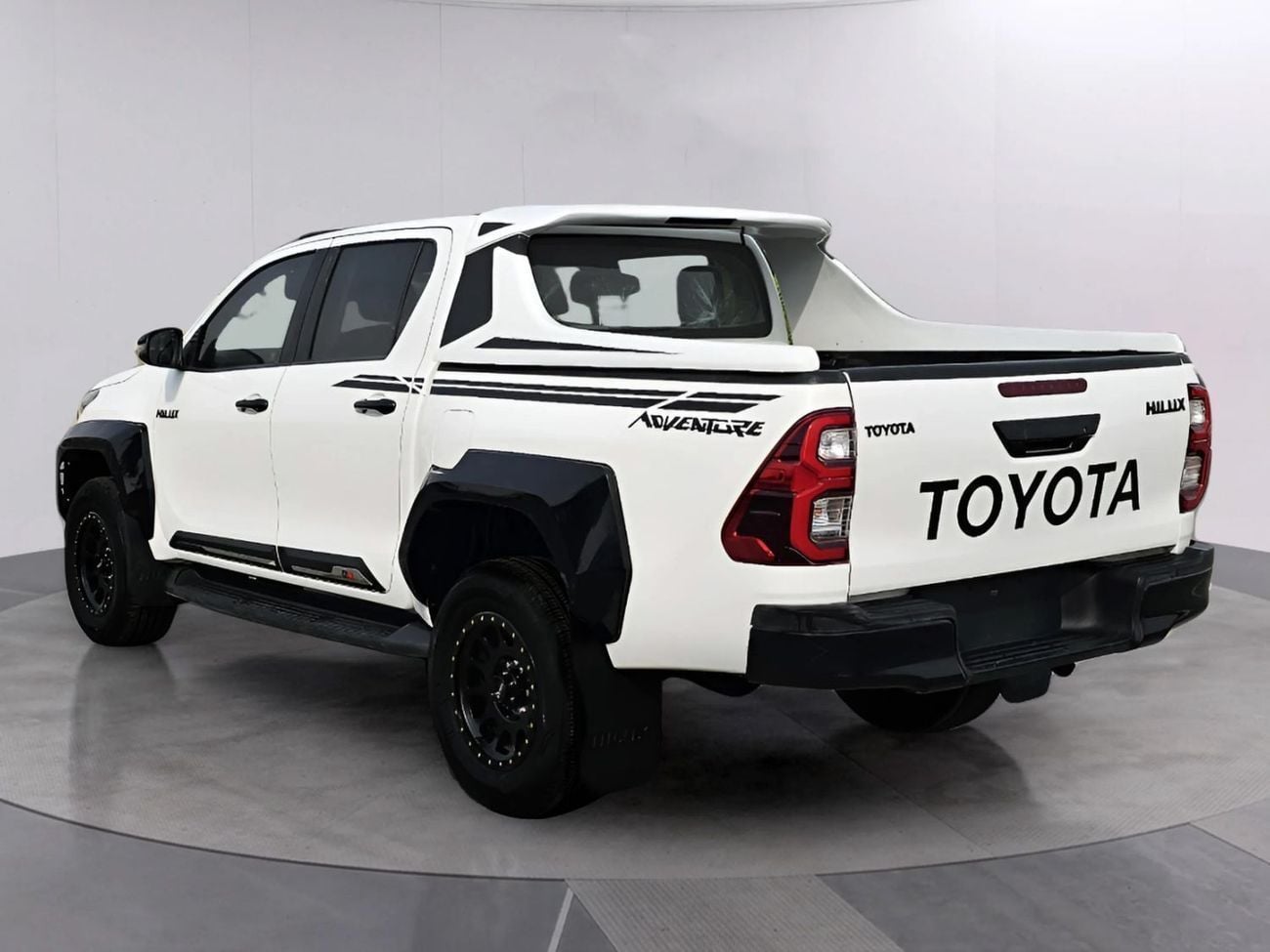 Toyota Hilux ADVENTURE 4X4 Diesel 2.8L Right Hand Drive (RHD)
