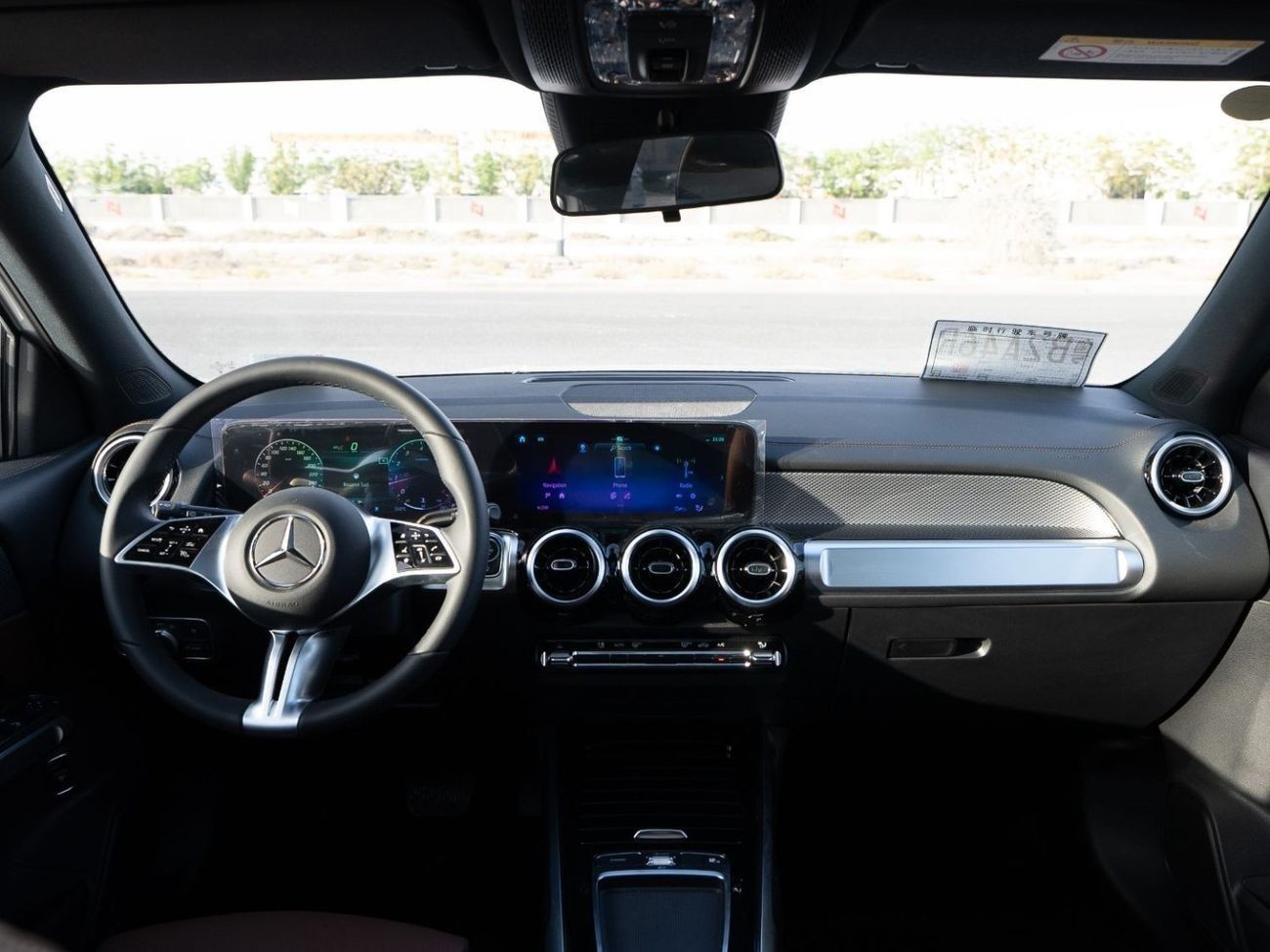 Mercedes-Benz GLB 200 2025 MERCEDES BENZ GLB 200 DYNAMIC 1.3 - WHITE inside BROWN | Export Price