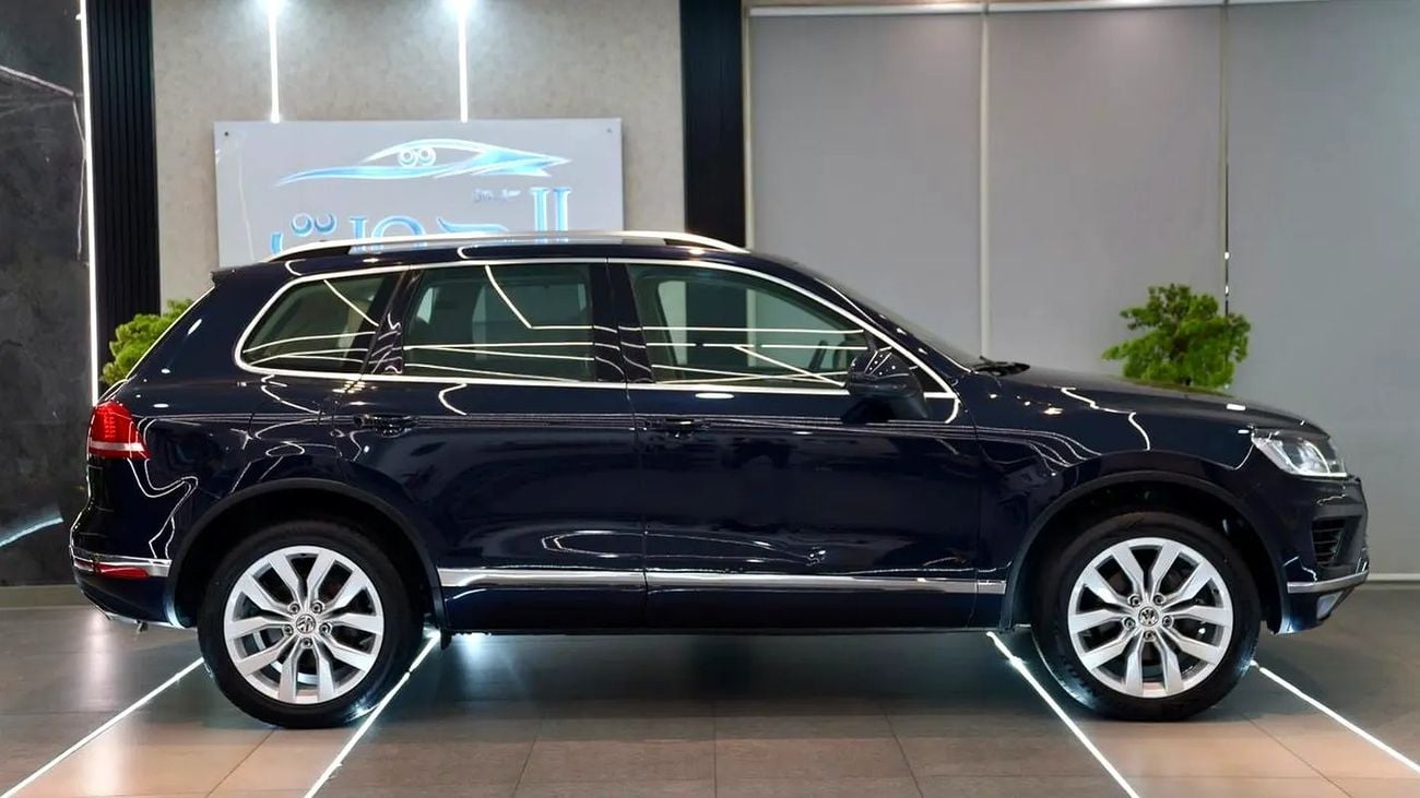 Volkswagen Touareg SPECIAL V6 || GCC || FULLY LOADED || UNIQUE || DEPENDABLE || LIKE