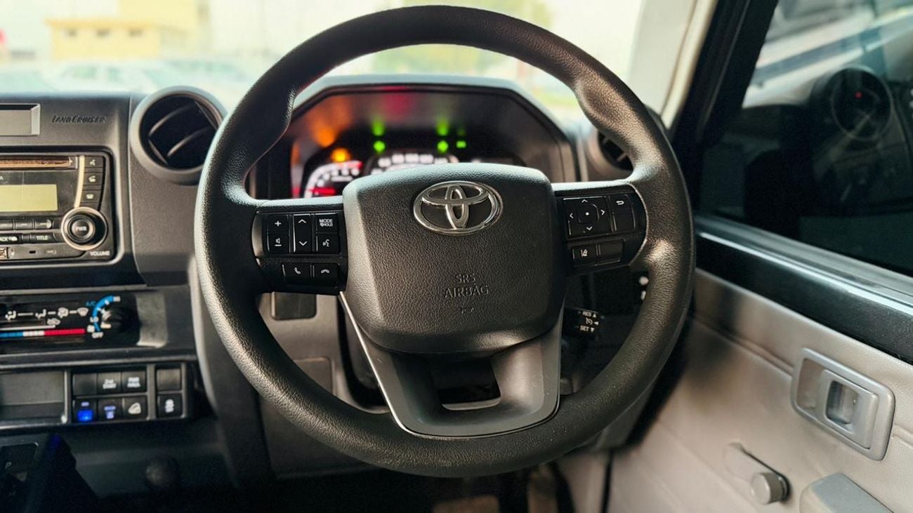 Toyota Land Cruiser Pick Up OFF-ROAD MODIFIED | DOUBLE CABIN | BULL BAR & SPORTS BAR INSTALLED | AUTOMATIC TRANSMISSION | 2.8L D