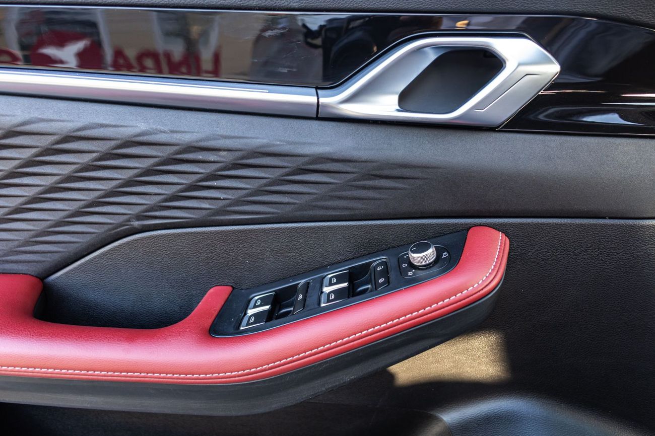 Geely Coolray GL 1.5TD