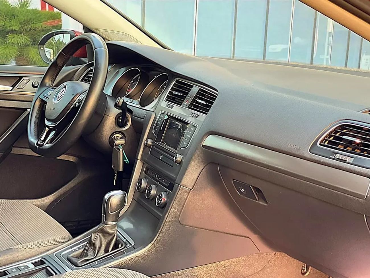 Volkswagen Golf | | 1.2L TURBO-CHARGED | 4-CYLINDERS | | GCC