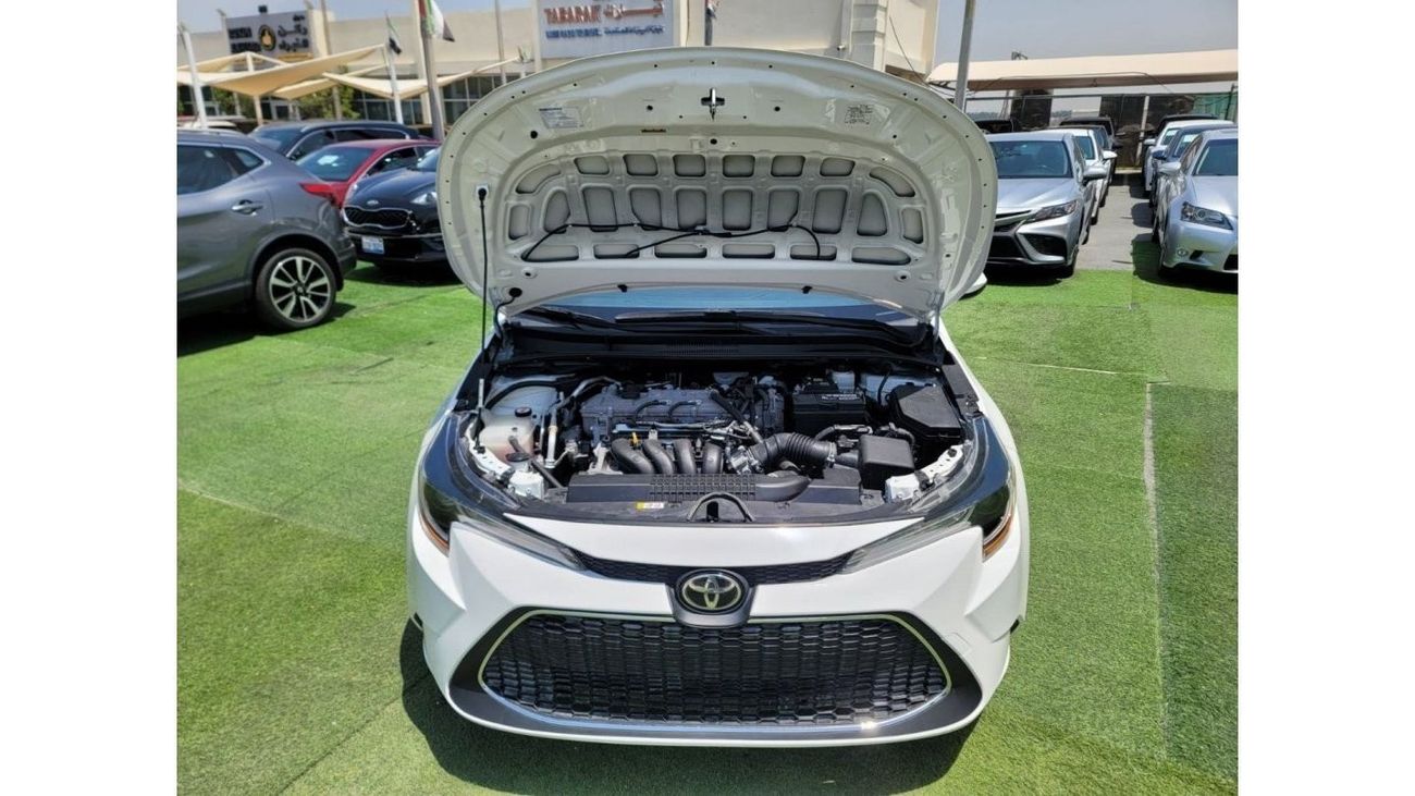 Toyota Corolla SE 2021 Toyota Corolla, Special Edition, Pearl White Color