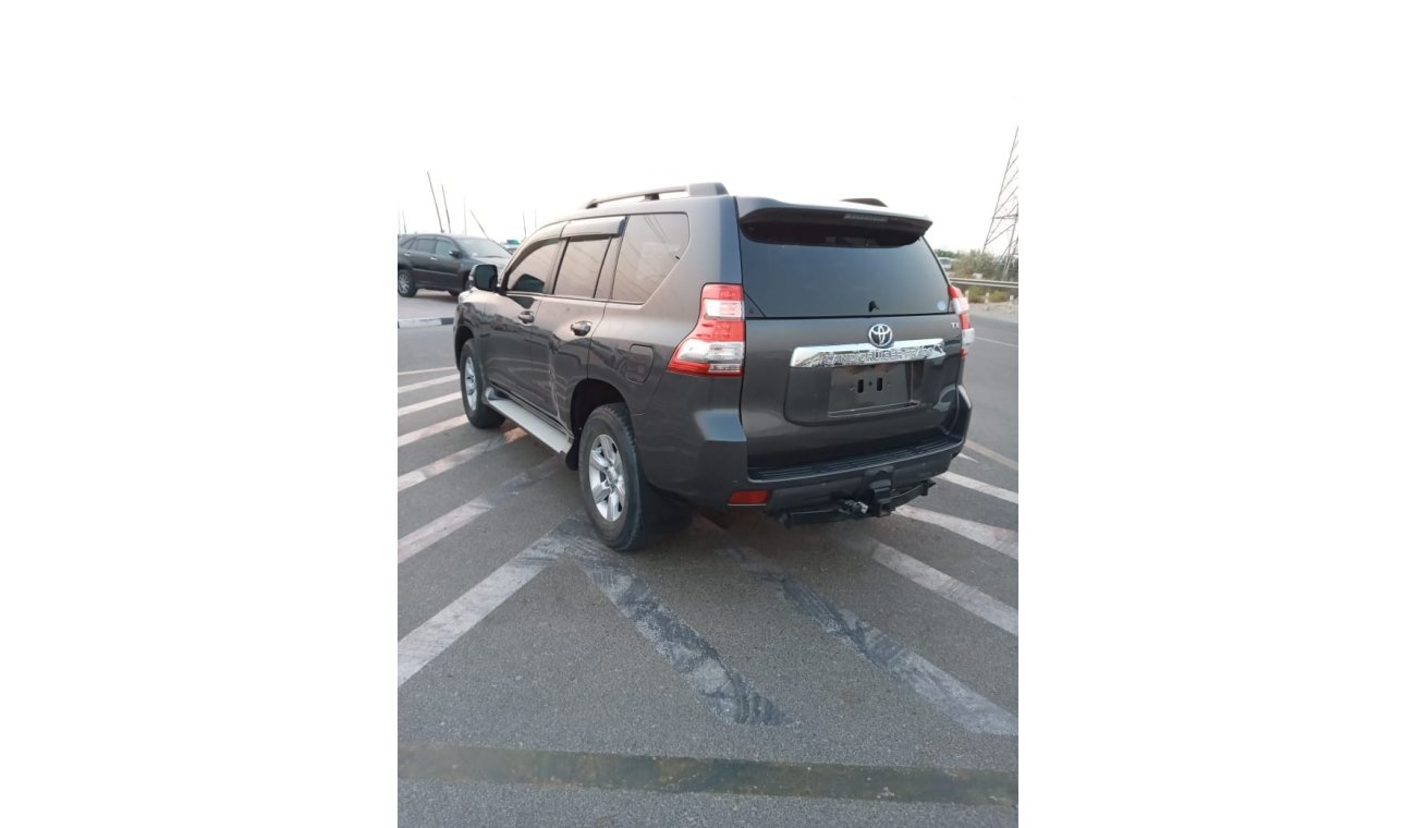 Toyota Prado TOYOTA PRADO GREY COLOUR MODEL 2016 GOOD CONDITION ONLY FOR EXPORT