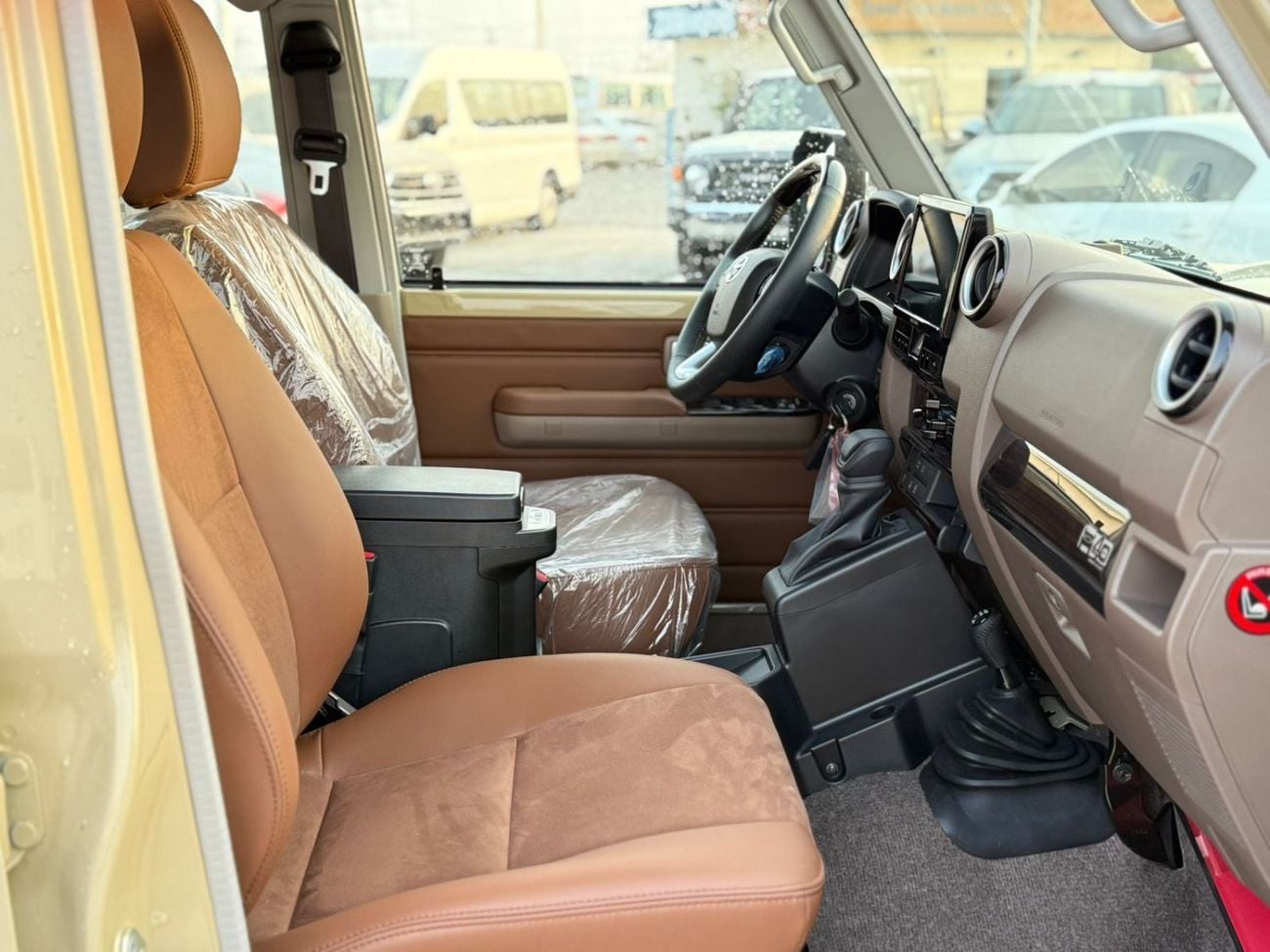 Toyota Land Cruiser 70 Toyota Land Cruiser LC 76 4.0 2025