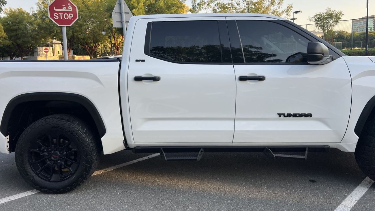 تويوتا تاندرا SR5 2023  34000Km  American