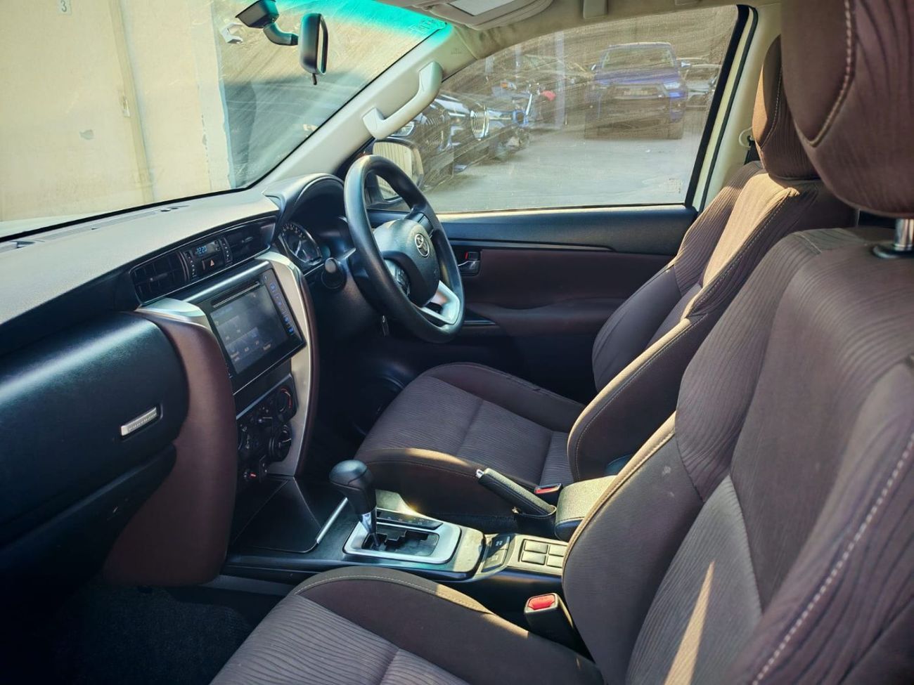 تويوتا فورتونر VX2 4X4 Diesel 2.8L