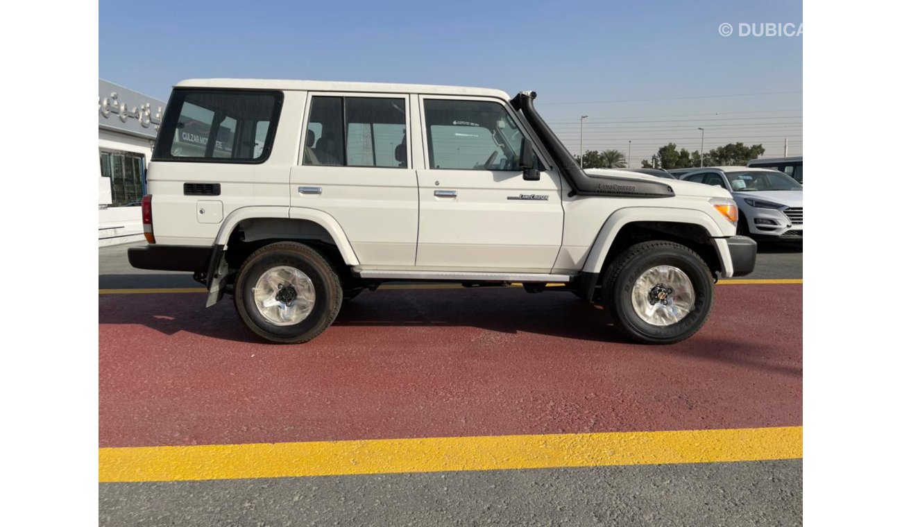 Toyota Land Cruiser Hard Top HARDTOP 2020 MODEL, 5 DOORS, MANUAL, 4WD, WHITE COLOR