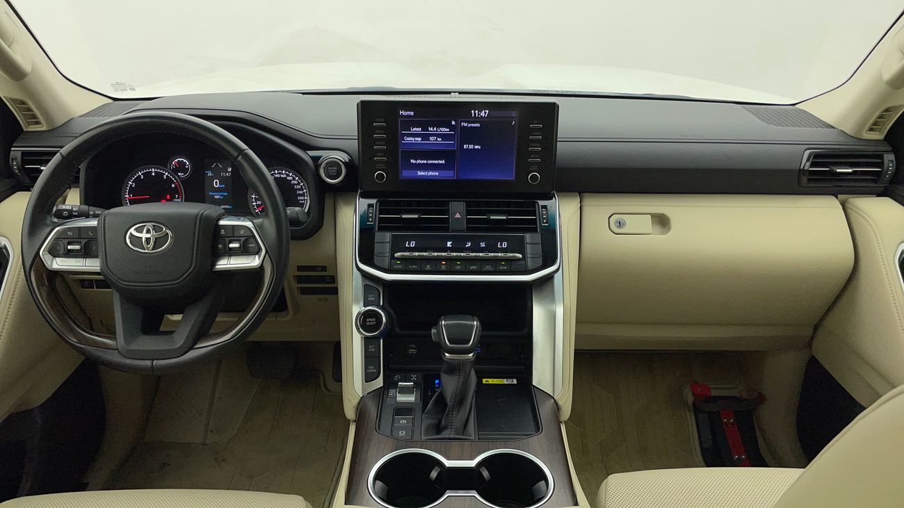 تويوتا لاند كروزر GXR 4 | بدون دفعة مقدمة | اختبار القيادة في المنزل