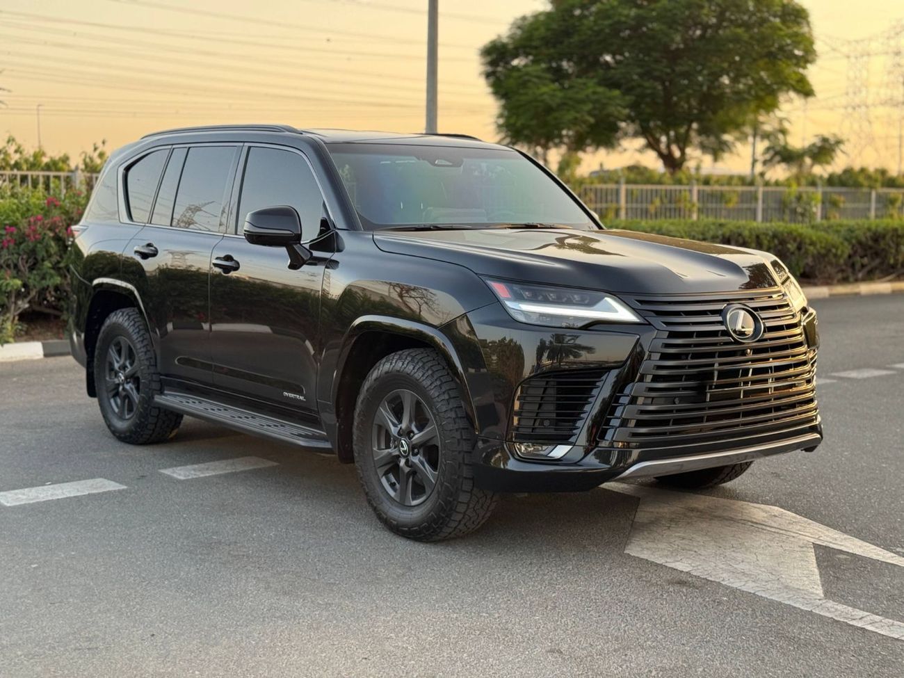 Lexus LX 700h Signature