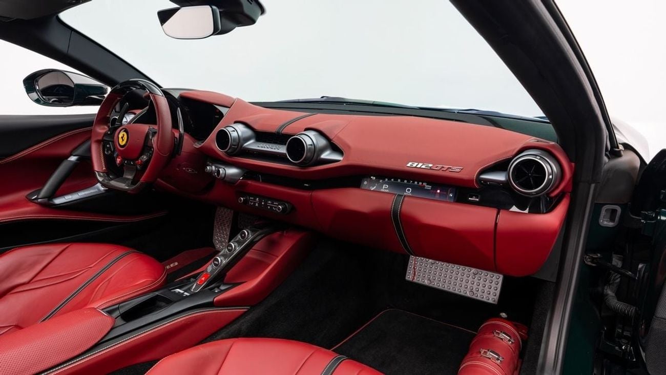 فيراري 812 GTS - Under Warranty and Service Contract