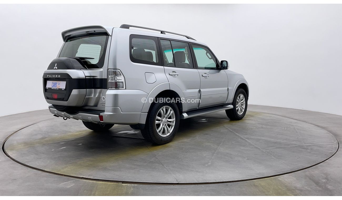 Mitsubishi Pajero GLS 3800