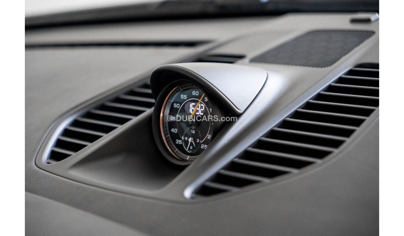 Porsche 911 3.8L Flat 6 3.8