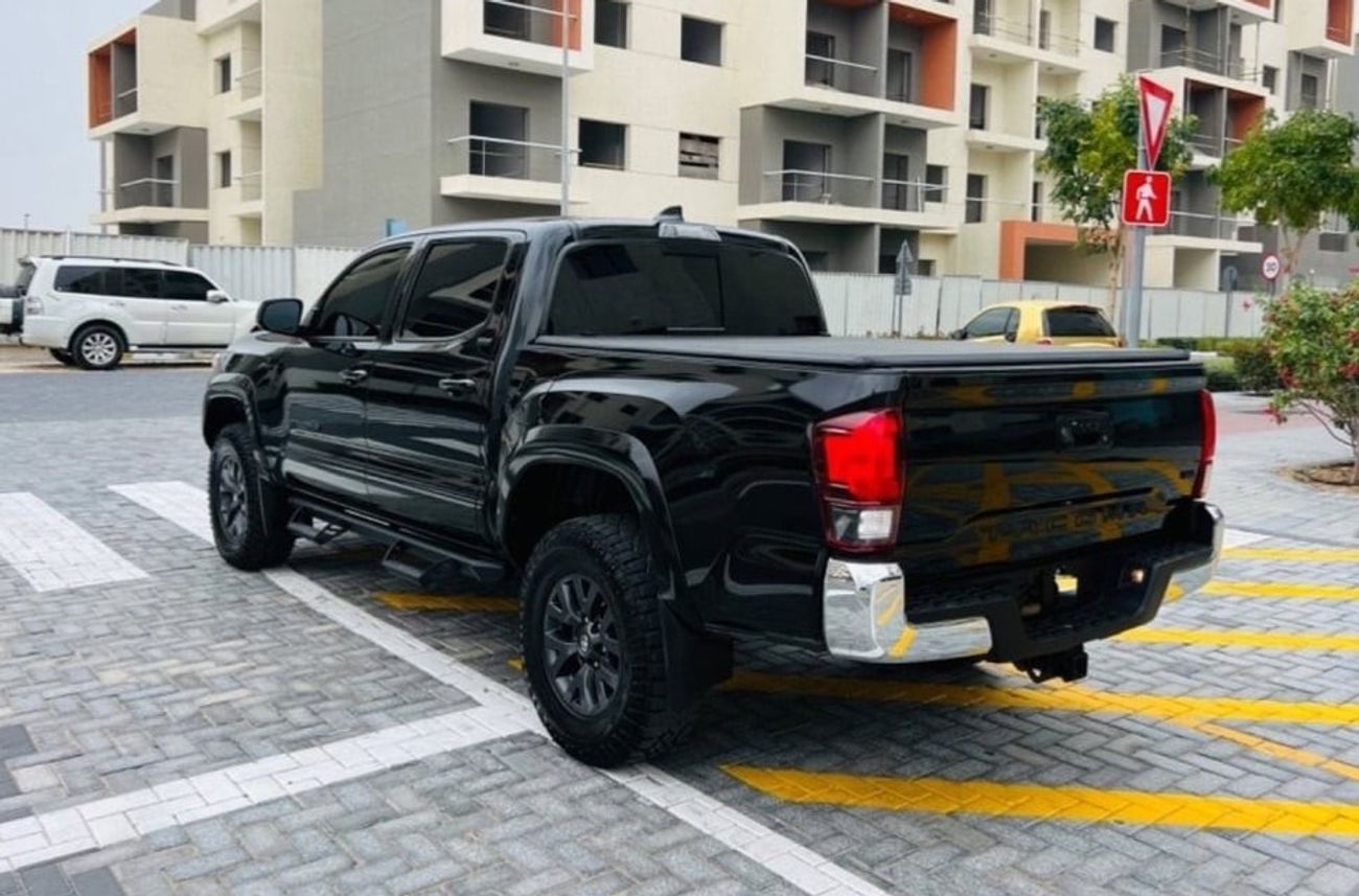 Toyota Tacoma MODELL 2023 With low Miles 7500