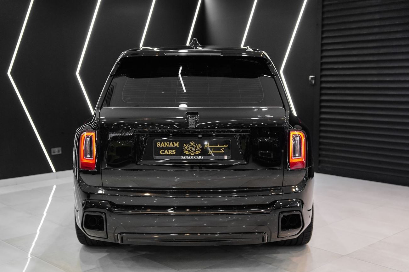 Rolls-Royce Cullinan Black Badge Kit, FACELIFT, Bespoke Audio, Executive Rear Seats w/ Entertainment, GCC!!