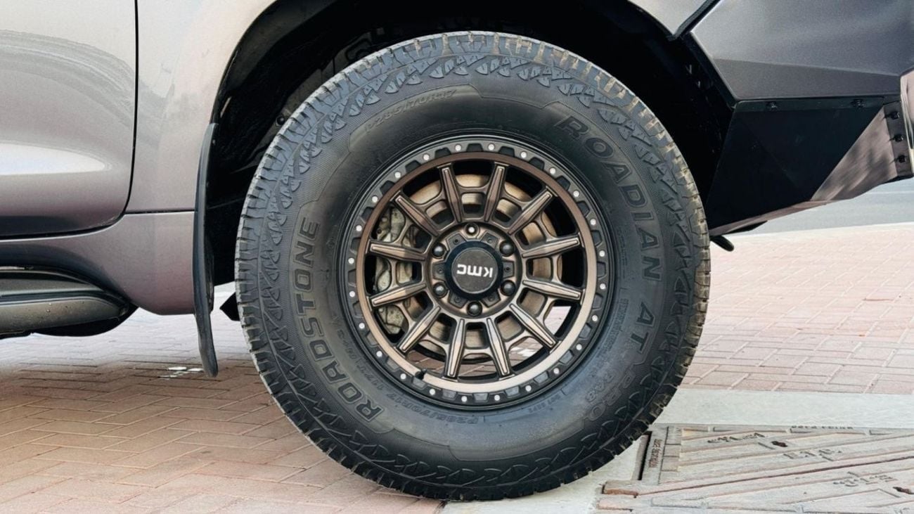 Toyota Prado FULLY OFF ROAD MODIFIED | AWNING CAMPING ROOFTOP RENT | RHD | 2.8L DIESEL | 2019 | SUNROOF